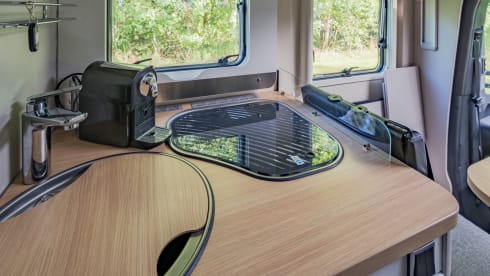 4p Hymer semi-integrated from 2022