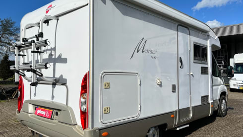 Bürstner camper for 2 people