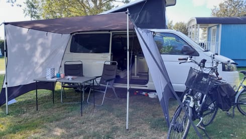 4p Volkswagen camper van from 2012