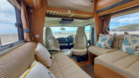 Fiat Teilintegrierter mit 4 Schlafplätzen ab 2012