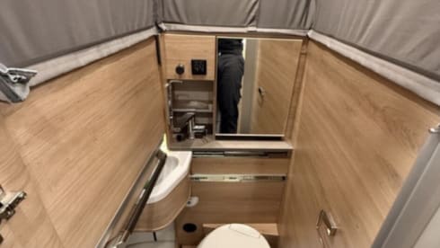 Bulli – 4p Knaus semi-integrated uit 2024