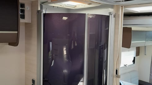 4p Challenger semi-integrated uit 2019