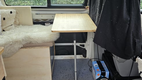 Walter de witte bus – Camping-car Volkswagen Zelfbouw (verhoogd et verlengd)