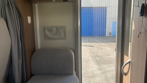 Familie camper – 4p Fiat semi-integrated uit 2019