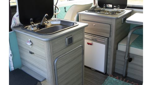 Pip – Vintage VW Campervan 'Pip'