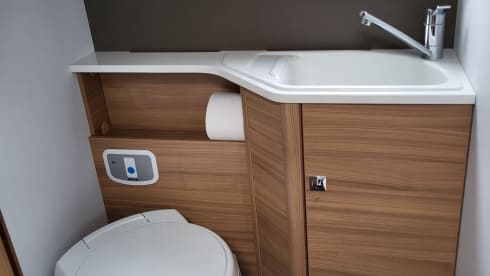 Adria Matrix M 670 SL