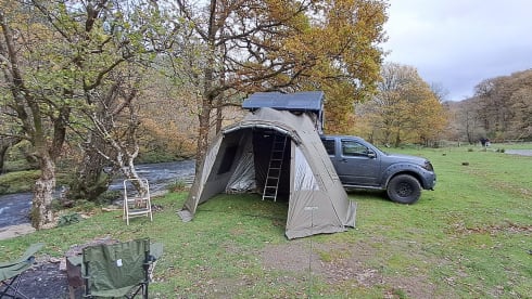 Dave – Nissan Navara (Abenteurer)