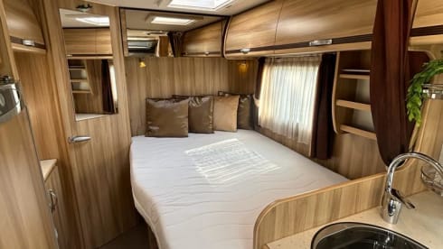 AUTO STAR – 4p Auto-Sleepers semi-integrated from 2007