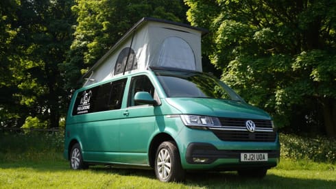procations – 4 berth Volkswagen bus from 2021