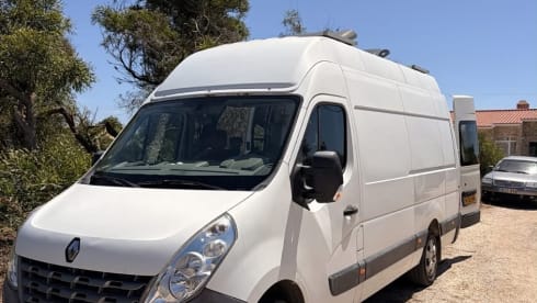 Mats – Renault Master L3H spacieux et autonome