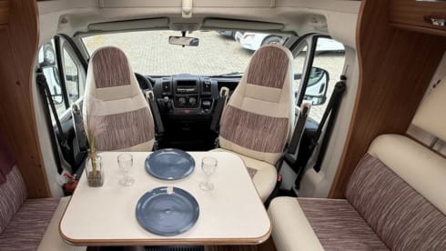 3p Adria Mobil semi-integrated uit 2013
