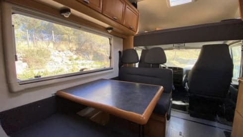 Happy Glamper – VERY SPACIOUS HYMER 644 CAMP, ALCOVE 6 PERSON XXL GARAGE