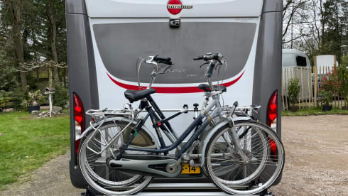 Beautiful luxury 4 person camper