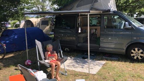 California  – 4p Volkswagen Bus camper, our dream camper