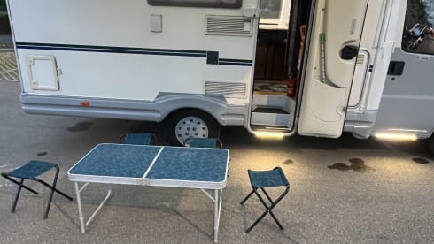 Michele  – 6 REISEPLÄTZE / 6 SCHLAFPLÄTZE 4 immer bereit 