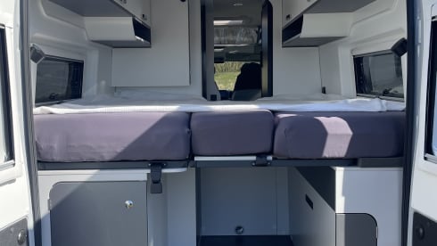 V630J – 2p Pilote bus from 2025