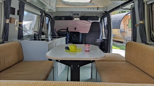 Very complete Safari Camper from 1995