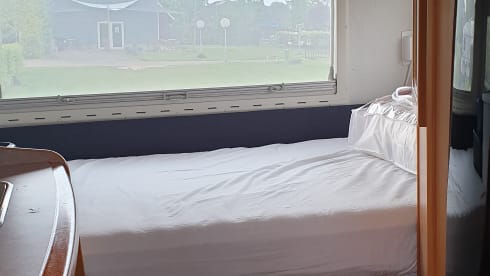 Henkie – 5p Benimar alcove from 2000