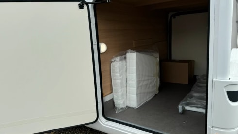 4 berth McLouis Fusion 373 ( 2024 )