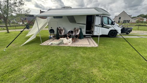 Bessie – 2p Fiat semi-integrated from 2019