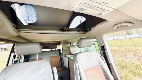 Vanessa – 4p Other campervan from 2024