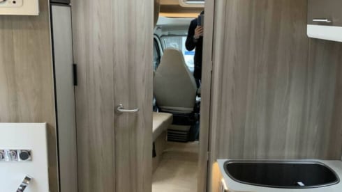 LMC Element T 758 G - Teilintegriertes Wohnmobil