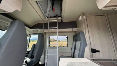  Autotrail Expedition 68 Pop Top 2/3/4 Berth