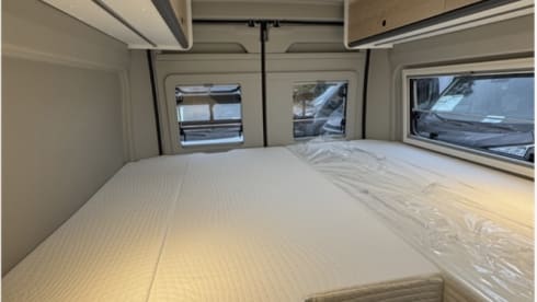 The Adventure Van – Sunlight Adventure 6.40 NIEUWE(Mei 2026) Campervan ,Fietsenrek,zonnepaneel 