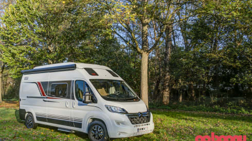 Den Burt – Nouveau camping-car Burstner 4pers