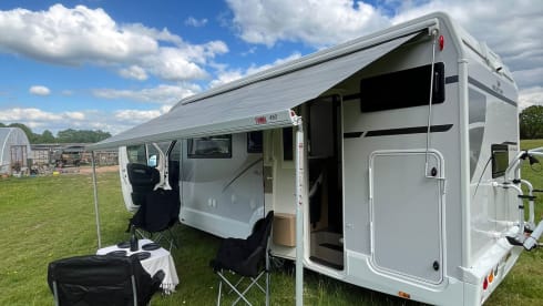 4/6 berth Roller Team 707