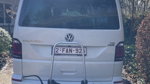 4p Volkswagen campervan 4 x 4