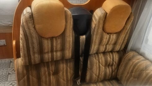 The Memory Maker – Camping-car confortable 4 couchages | Idéal pour vos aventures au Royaume-Uni