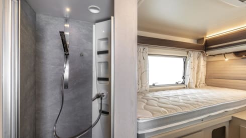 spacious family campers, year 2022 + 2019, 5-person family campers