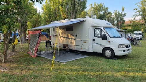 Elnagh Joxy 16 – All the space you want