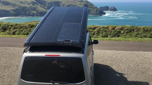 Kenny – VW-Campingbus mit 3 Schlafplätzen aus dem Jahr 2018