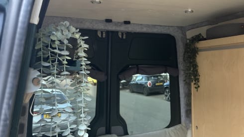 Ome Jan  – 2er-Mercedes-Benz-Bus aus dem Jahr 2011