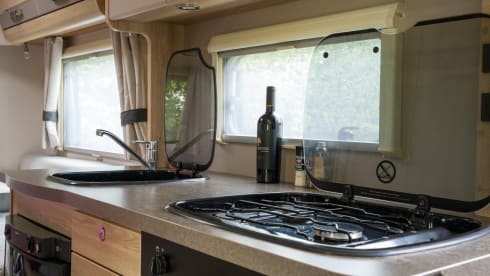 6 posti barca Peugeot Elddis Autoquest 196