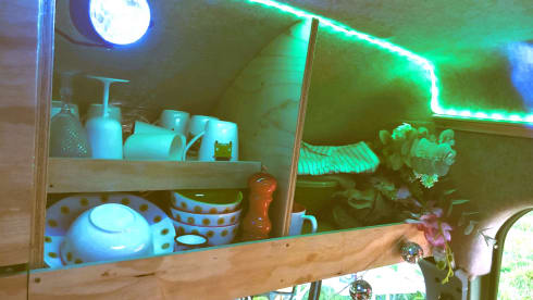 FESTIVALBUS – Converted "FESTIVALBUS" for 5 people! (2012 Ford Transit)