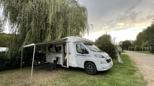 4p Citroën semi-integrated uit 2022