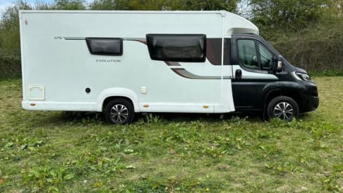 Presley – 2 Berth Peugeot Elddis Motorhome