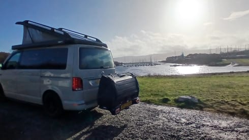 Aurora – 4 berth Volkswagen campervan from 2023