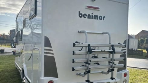 5p Benimar semi-integrated uit 2012