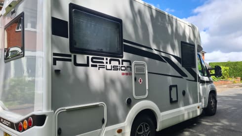 McLouis – Fiat semi-integratie met 4 slaapplaatsen vanaf 2025