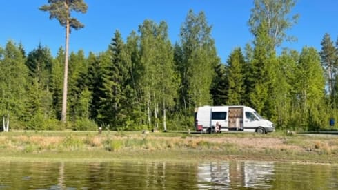 ons Leonie – Self-converted Mercedes-Sprinter with every comfort
