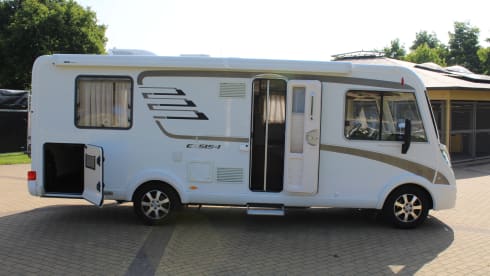 4p Hymer I598 Exsis integral from 2016