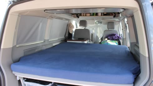 Wonderfully luxurious VW T5 California Beach Automatic