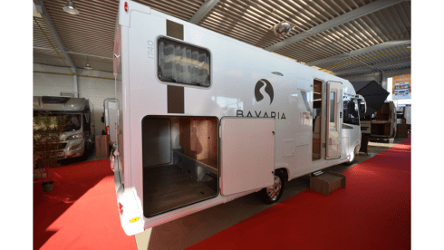 Brand new 4p Bavaria luxury camper, integral automatic, 180 HP, from the end of 2024