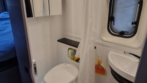 Camino – Sporty Campervan (2p), ready for adventure