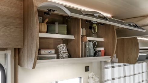 Harris – New 2026 Roller Team 6 Berth off-grid Motorhome