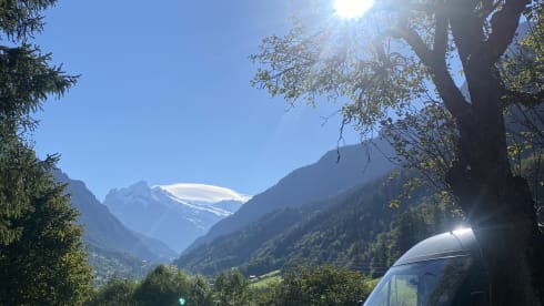 Kami – Heerlijke camper Mercedes Sprinter